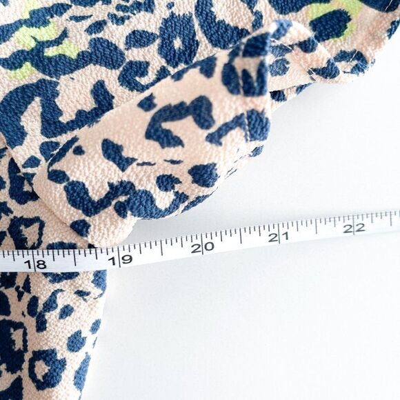 Noisy May - Clara S/S Wrap Crop Shirt (Hazelnut Leo) // Size Large // BNWT - Picture 6 of 7